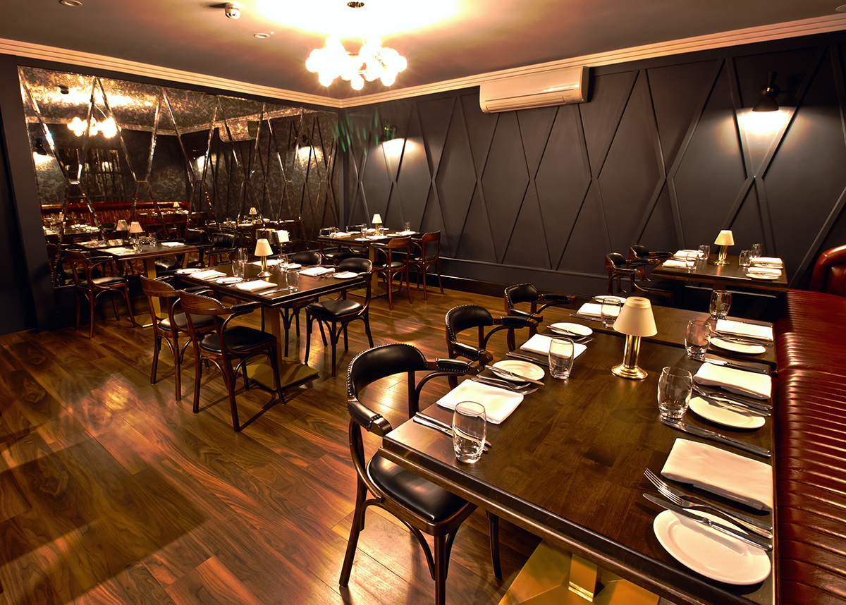 picture 2 of function room